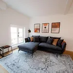 Highlight - Come4stay - Stadtblick By Interhome *