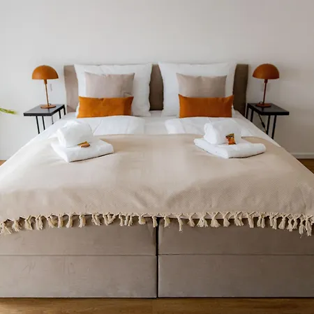 Highlight - Come4stay - Stadtblick By Interhome *