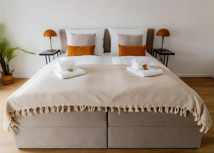 Highlight - Come4stay - Stadtblick By Interhome *